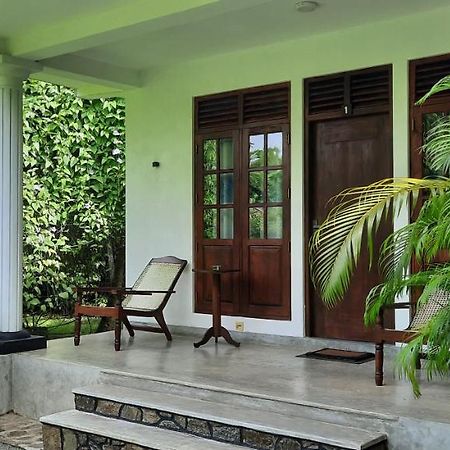 New Holiday Reach Unawatuna Luaran gambar