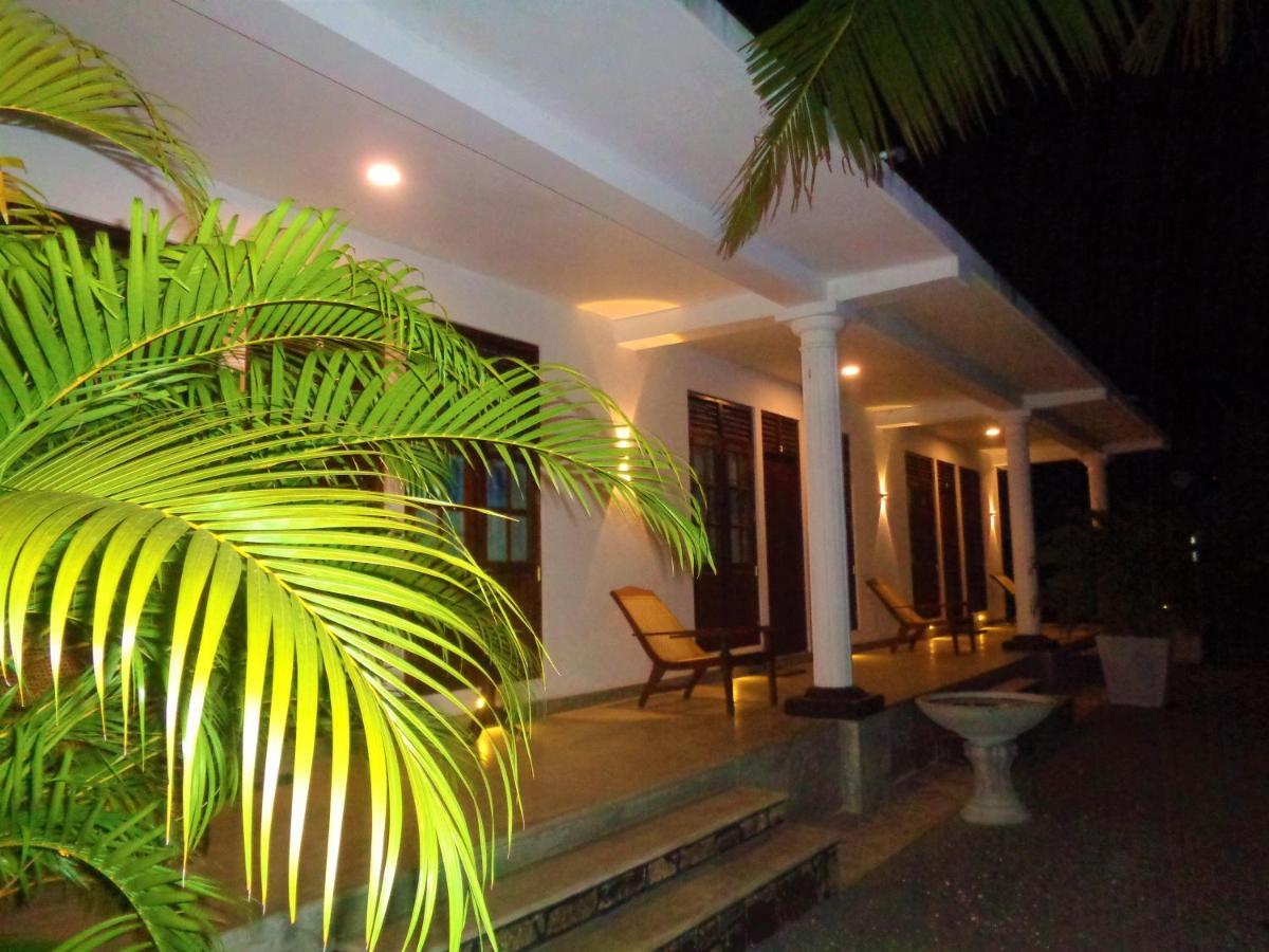 New Holiday Reach Unawatuna Luaran gambar
