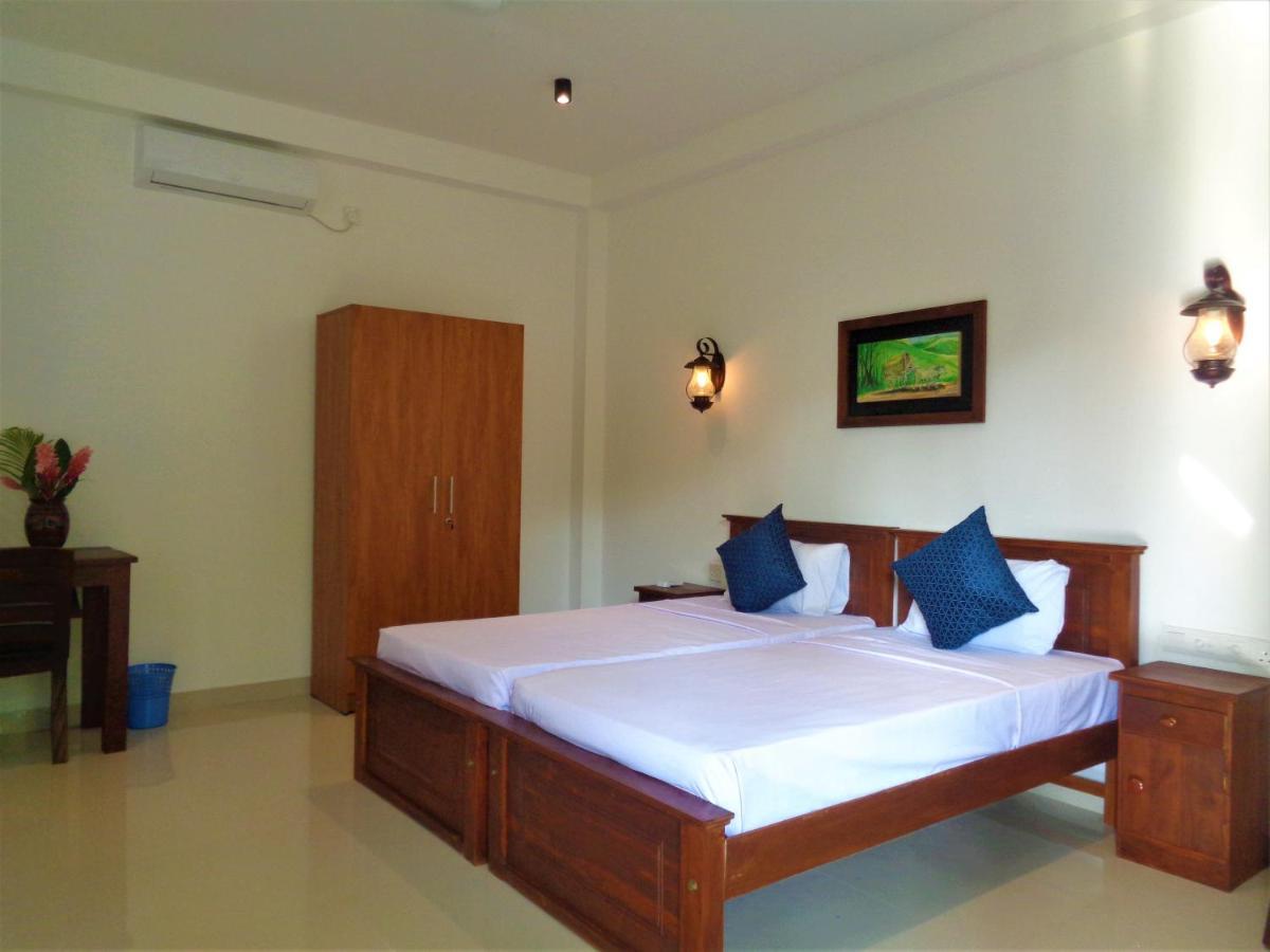 New Holiday Reach Unawatuna Luaran gambar